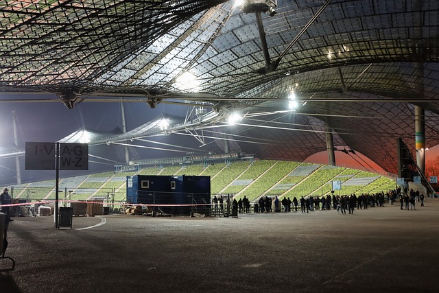 篮球湖人核心球员连续四场得分上双