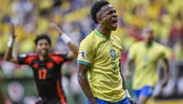 利物浦vs埃因霍温：伊萨克替补，加克波战旧主，萨拉赫首发